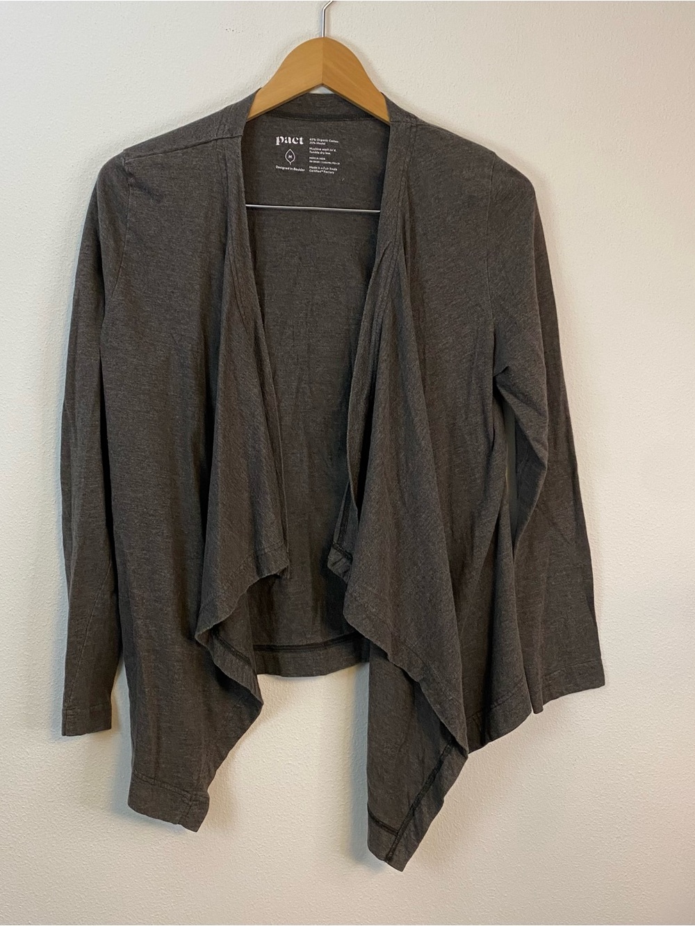 Pact Organic Cotton Grey Cardigan Sweater Womens Medium Natural Neutral